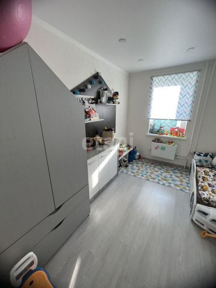 3-комн квартира Федюнинского, 60