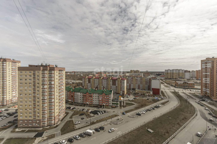 1-комн квартира Энергостроителей, 27