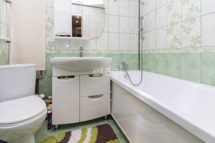 1-комн квартира Энергостроителей, 18