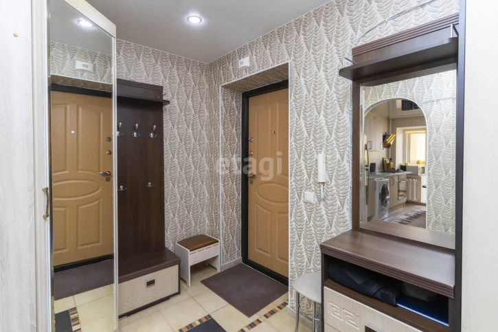 1-комн квартира Энергостроителей, 18