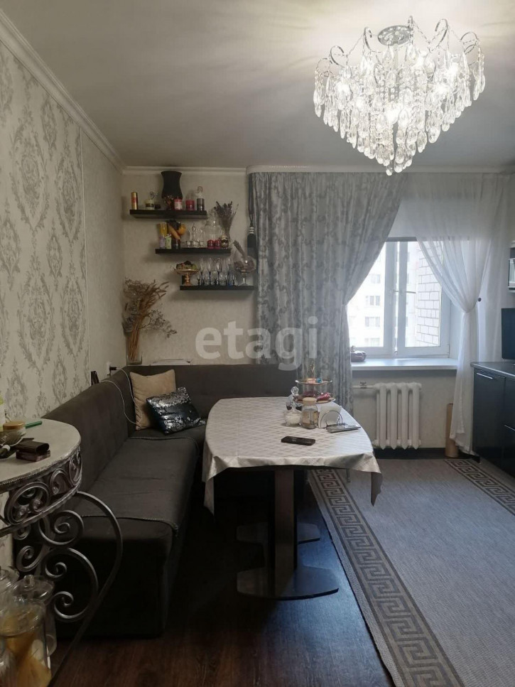 2-комн квартира Широтная, 126/3