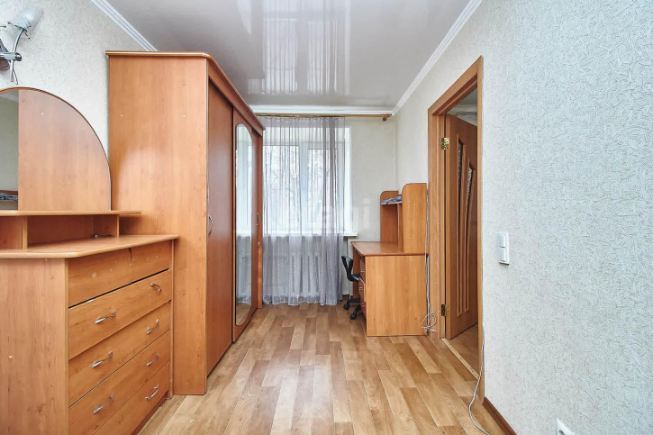 2-комн квартира Минская, 96