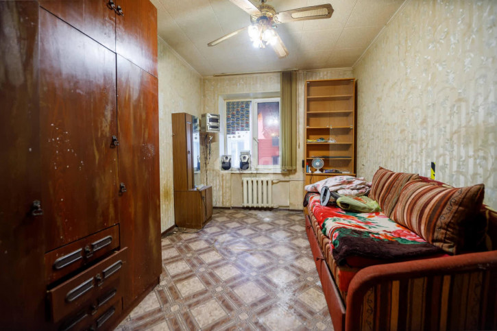 3-комн квартира Октябрьская, 6