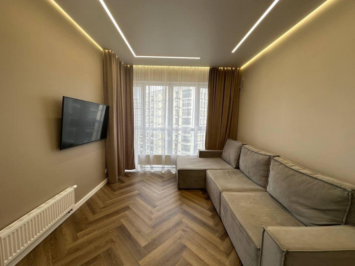 2-комн квартира Сергея Джанбровского, 17
