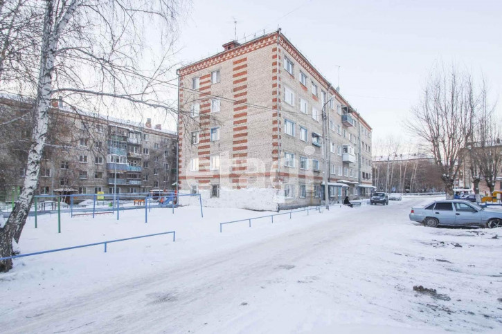 2-комн квартира Игримская, 18