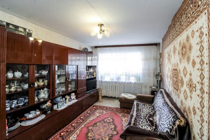 2-комн квартира Игримская, 18