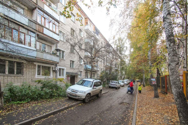 2-комн квартира Белинского, 24