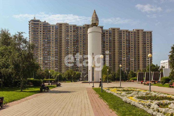 1-комн квартира Малыгина, 90