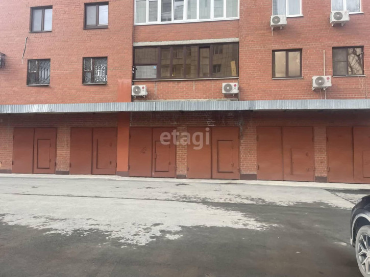 Гараж/парковка Малыгина 56