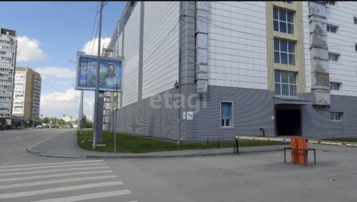 Гараж/парковка Эрвье 11