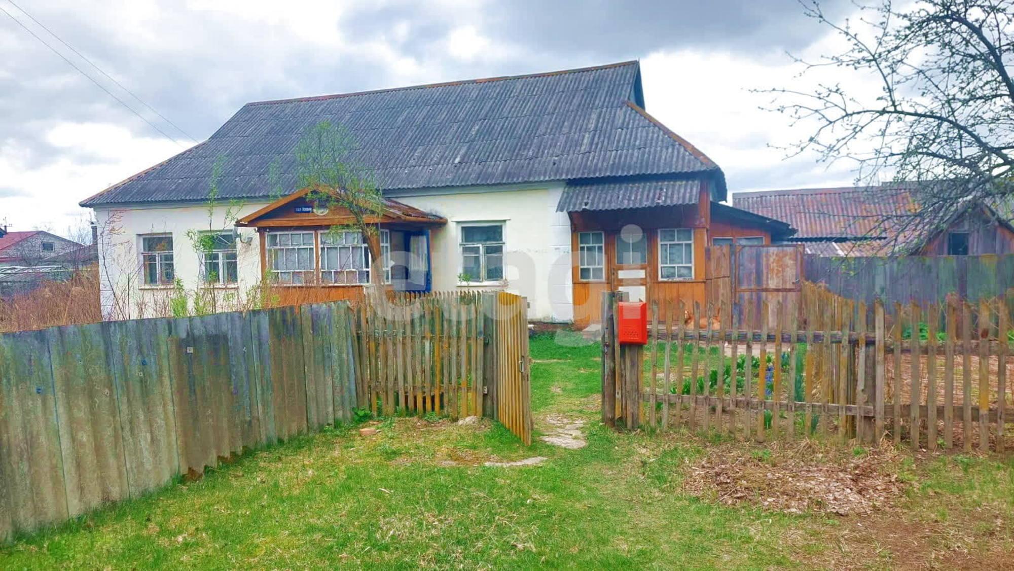 Купить дачу, дом, коттедж за 2 400 000 рублей на Центральная улица