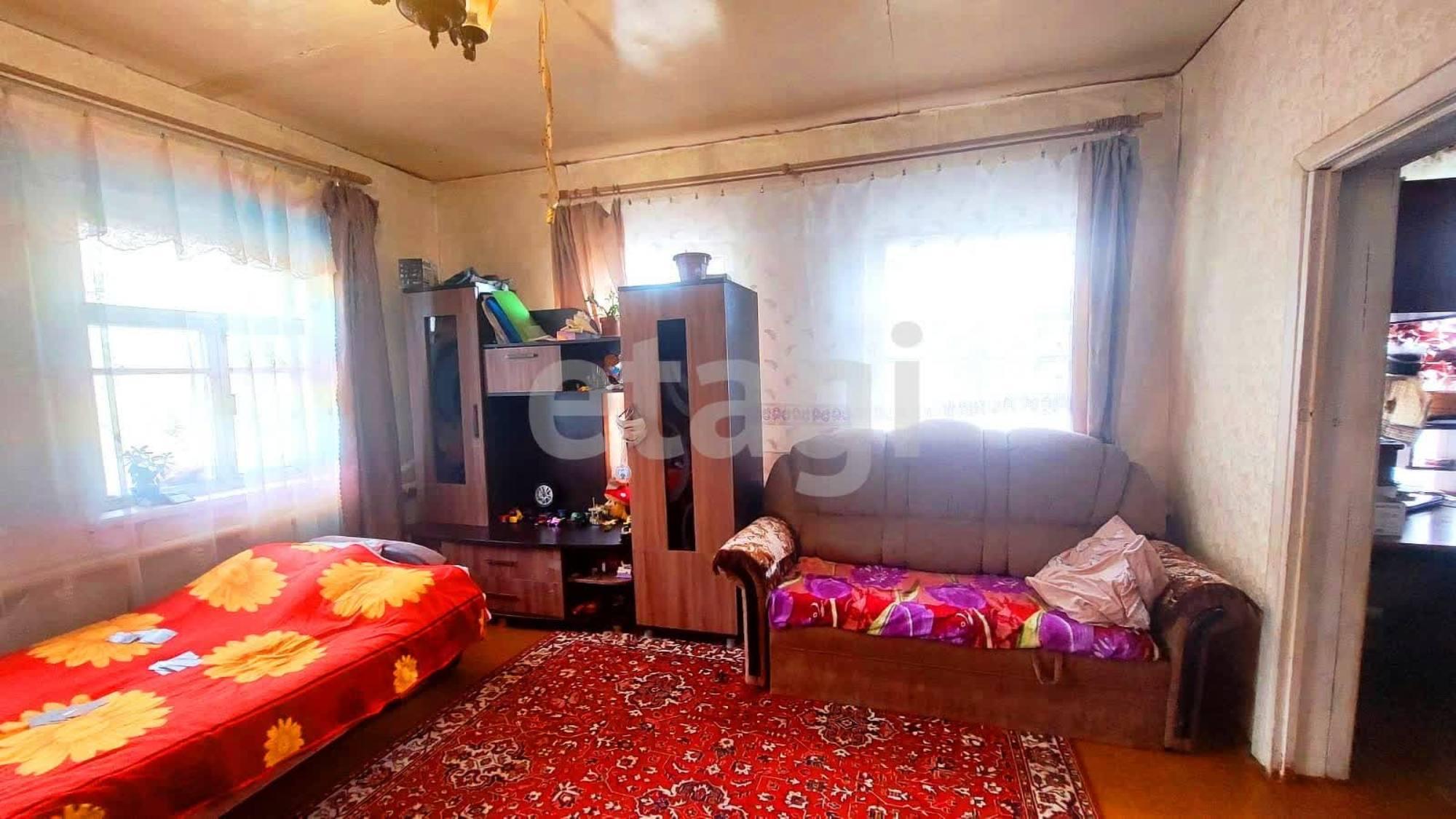 Купить дачу, дом, коттедж за 2 400 000 рублей на Центральная улица