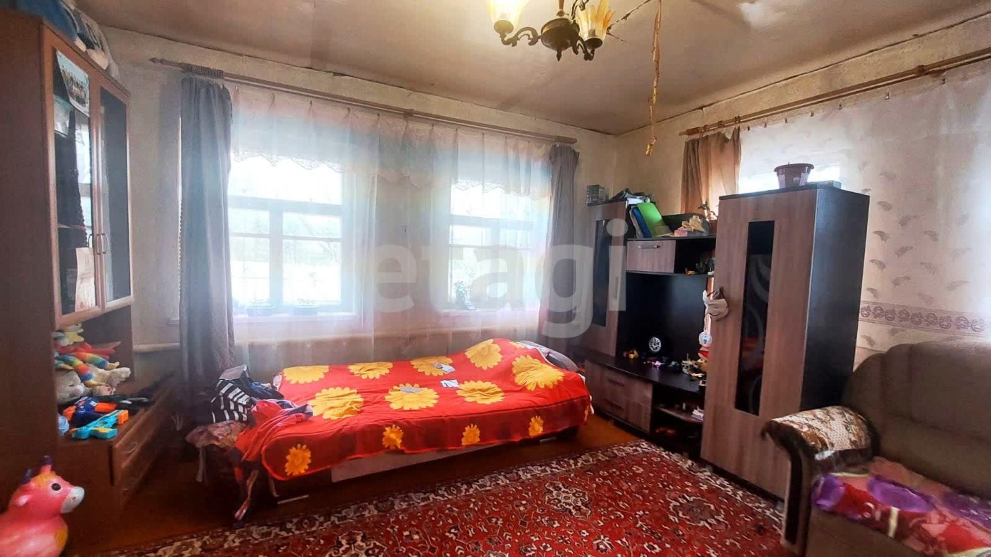 Купить дачу, дом, коттедж за 2 400 000 рублей на Центральная улица