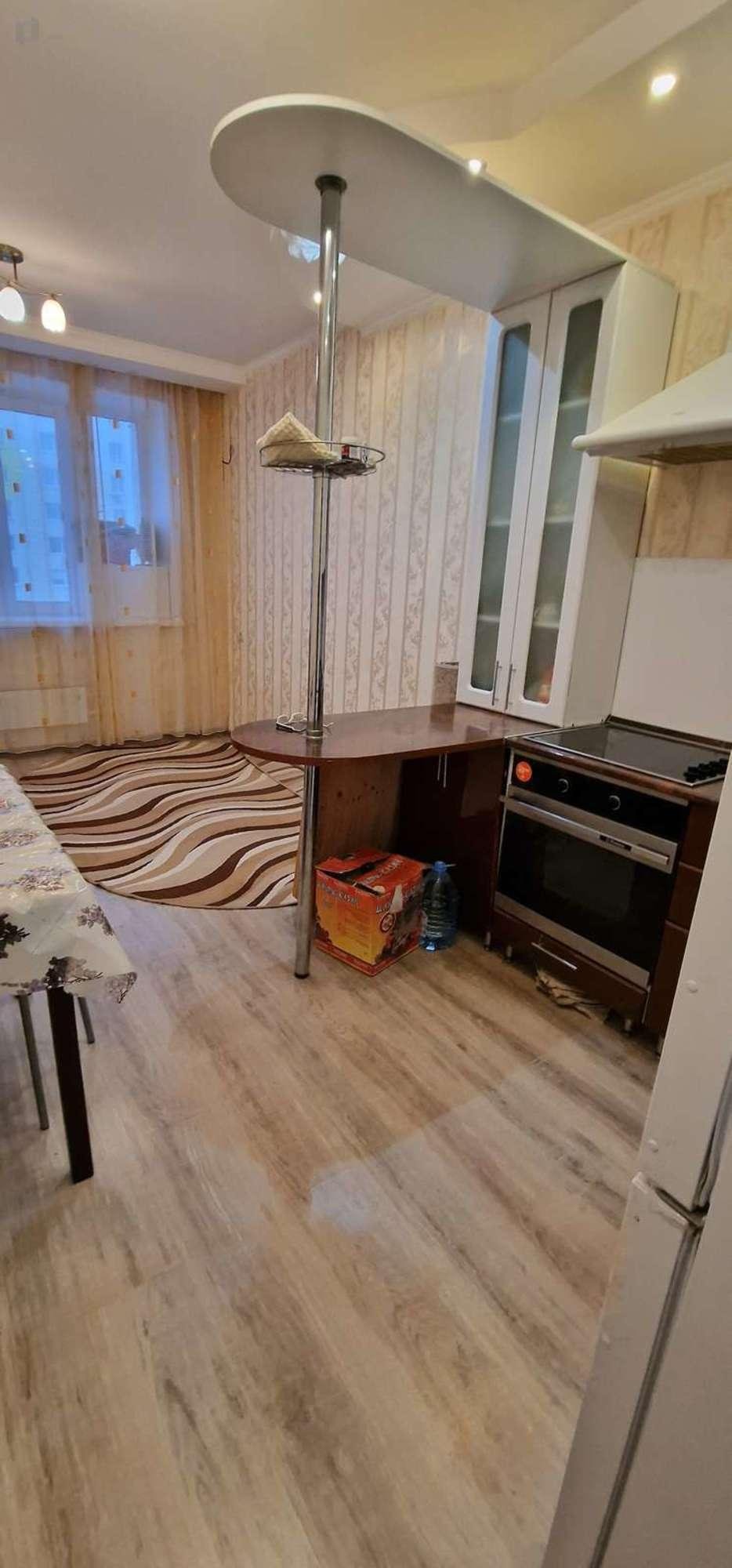 Купить квартиру за 6 300 000 рублей на Гастелло улица, 49