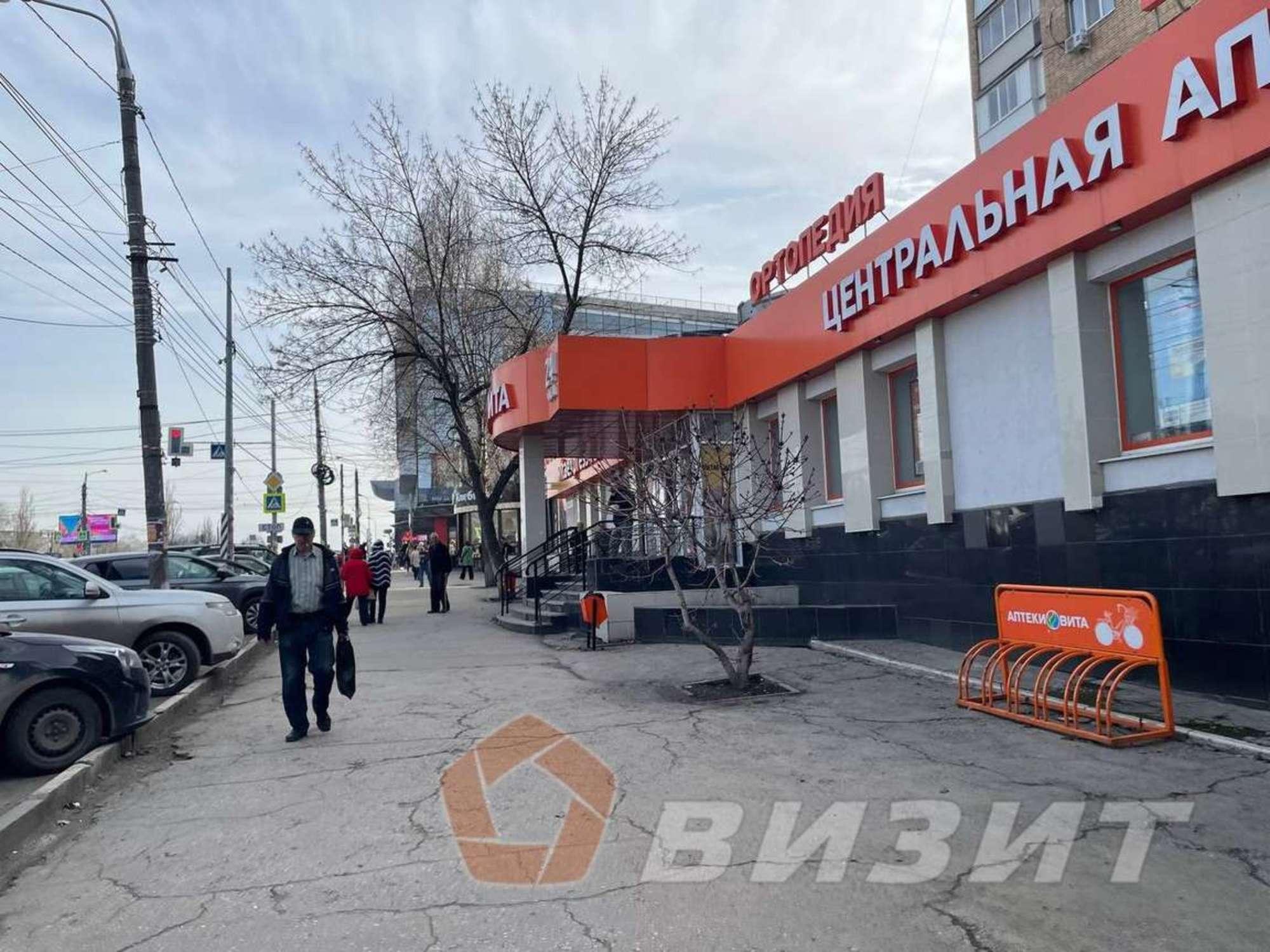 Купить торговое помещение за 30 000 000 рублей на Авроры улица, 110к1