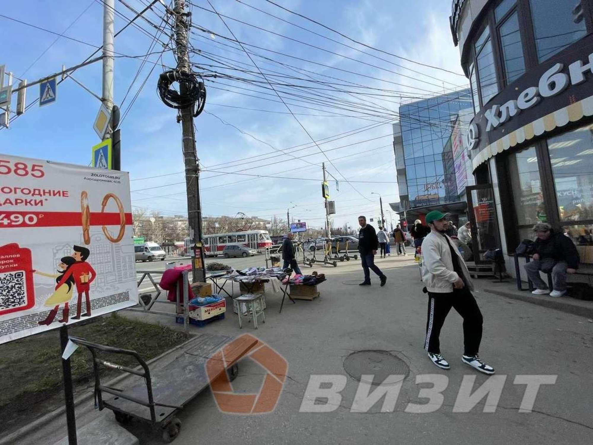 Купить торговое помещение за 30 000 000 рублей на Авроры улица, 110к1