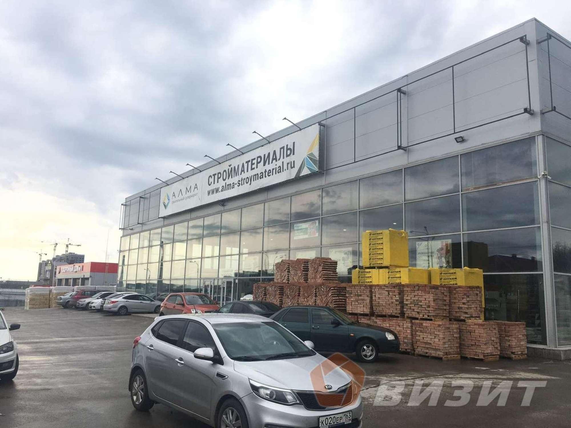 Сдать торговое помещение за 1 080 000 рублей на Алма-Атинская улица, 238