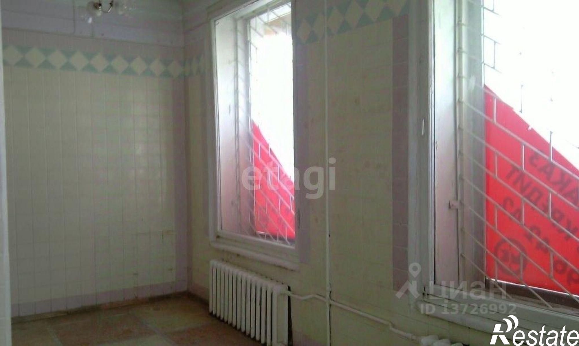 Купить торговое помещение за 18 000 000 рублей на улица Орджоникидзе, 16