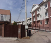 2-комн, 65кв м, этаж 2/3 Верхне-Печерская сл, 59