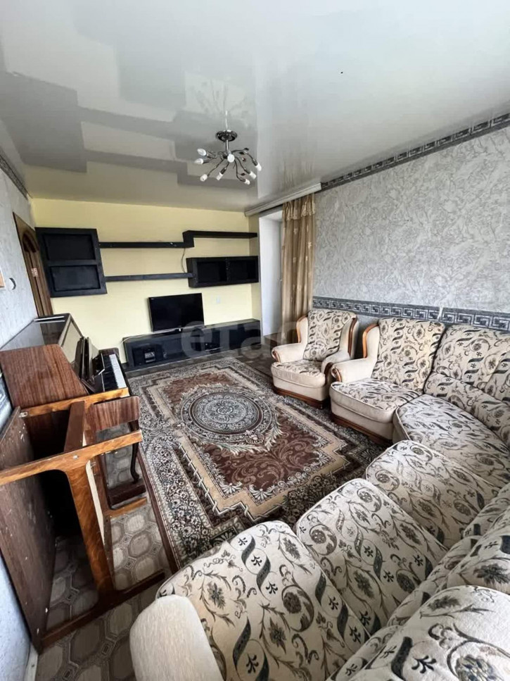 3-комн квартира Брянская улица