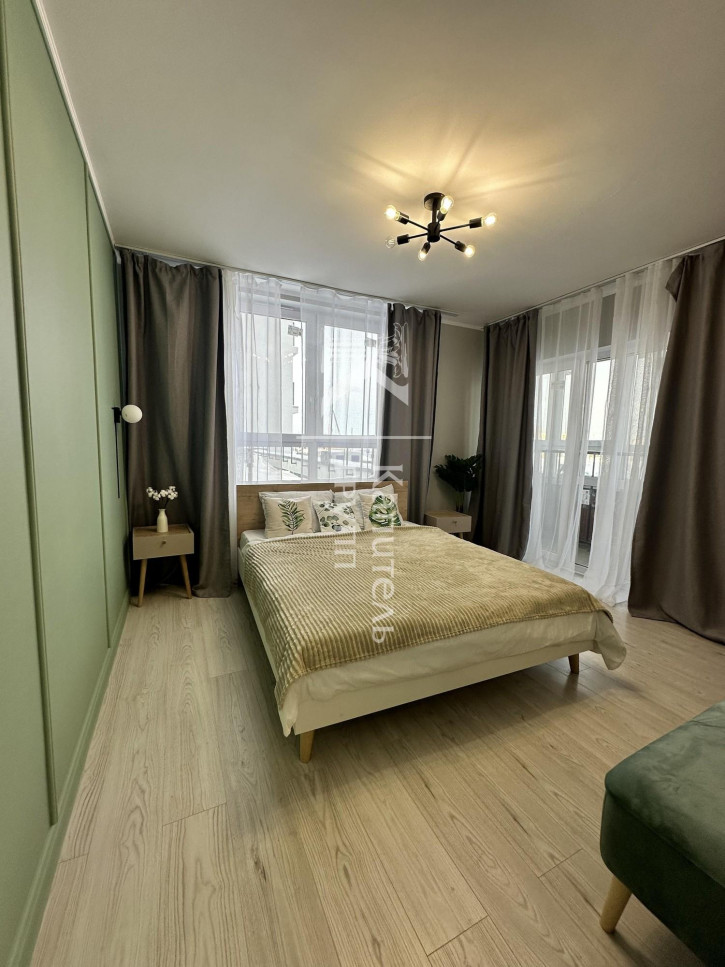 3-комн квартира улица Николая Глебова, 3с13