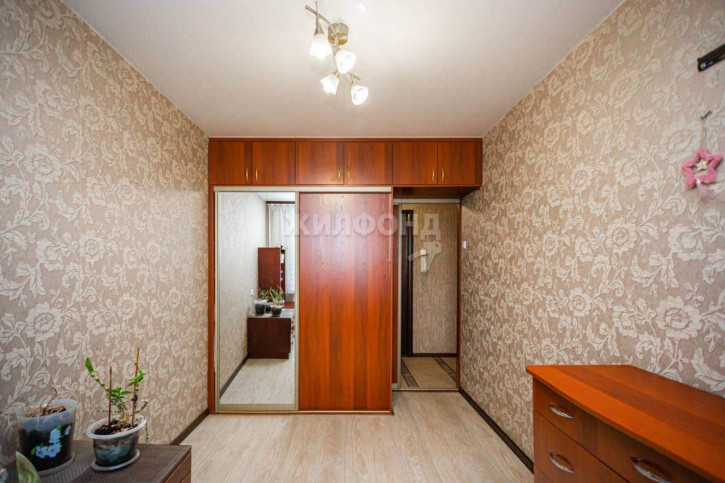 3-комн квартира Транспортная улица, д.127