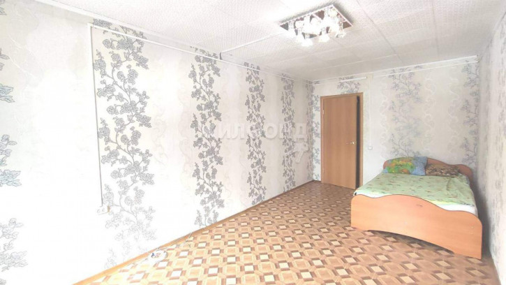 2-комн квартира Коммунистическая улица, д.3