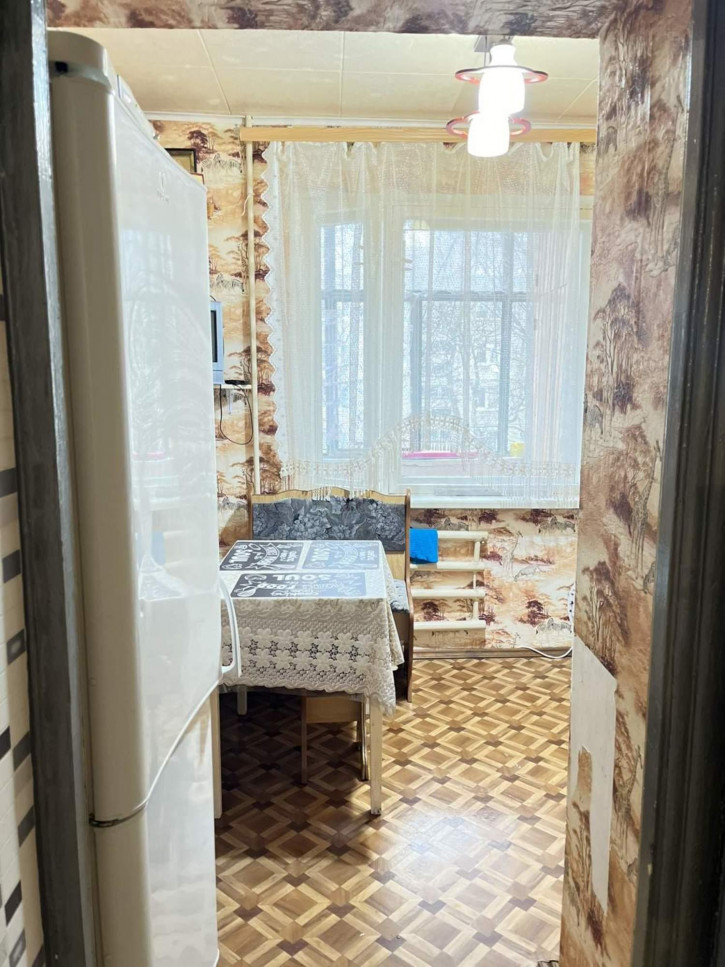 2-комн квартира Металлургов улица, д.9