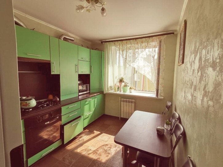 2-комн квартира Ивана Финютина бульвар, 78