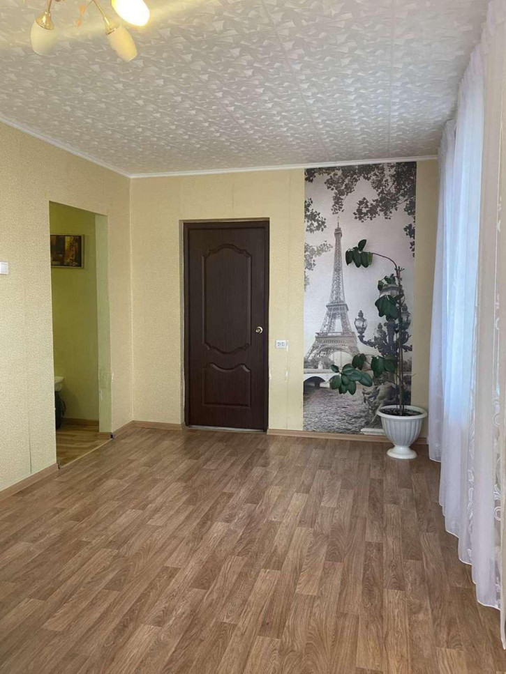 3-комн квартира Молодежная улица, 13