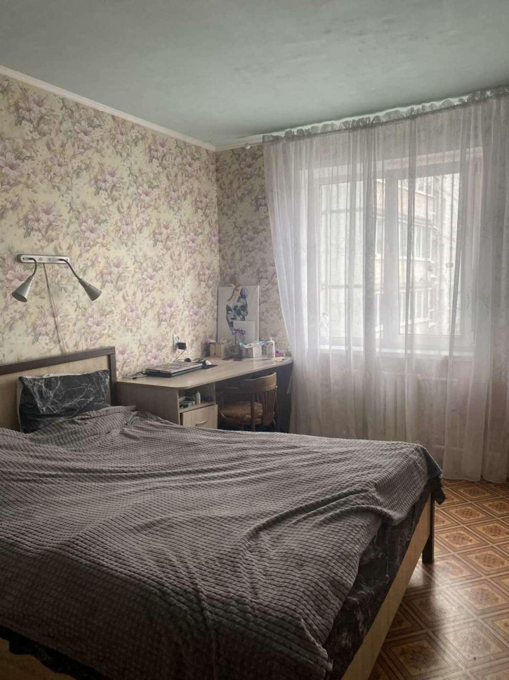 3-комн квартира Молодежная улица, 13