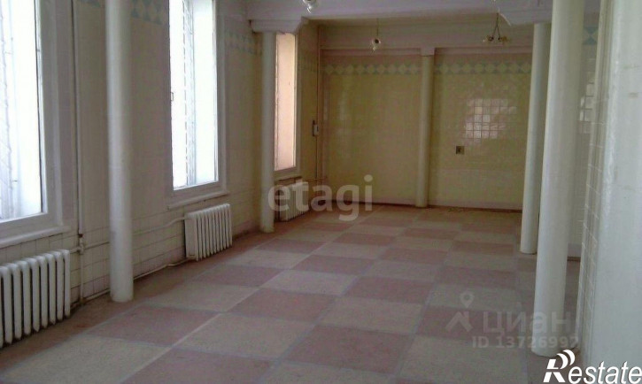 Торговое помещение улица Орджоникидзе, 16,  д. 16