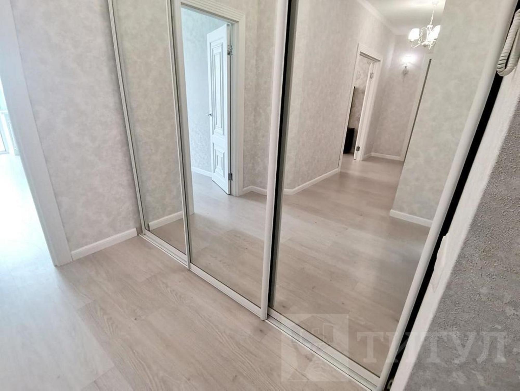 Купить квартиру за 11 500 000 рублей на Александровка