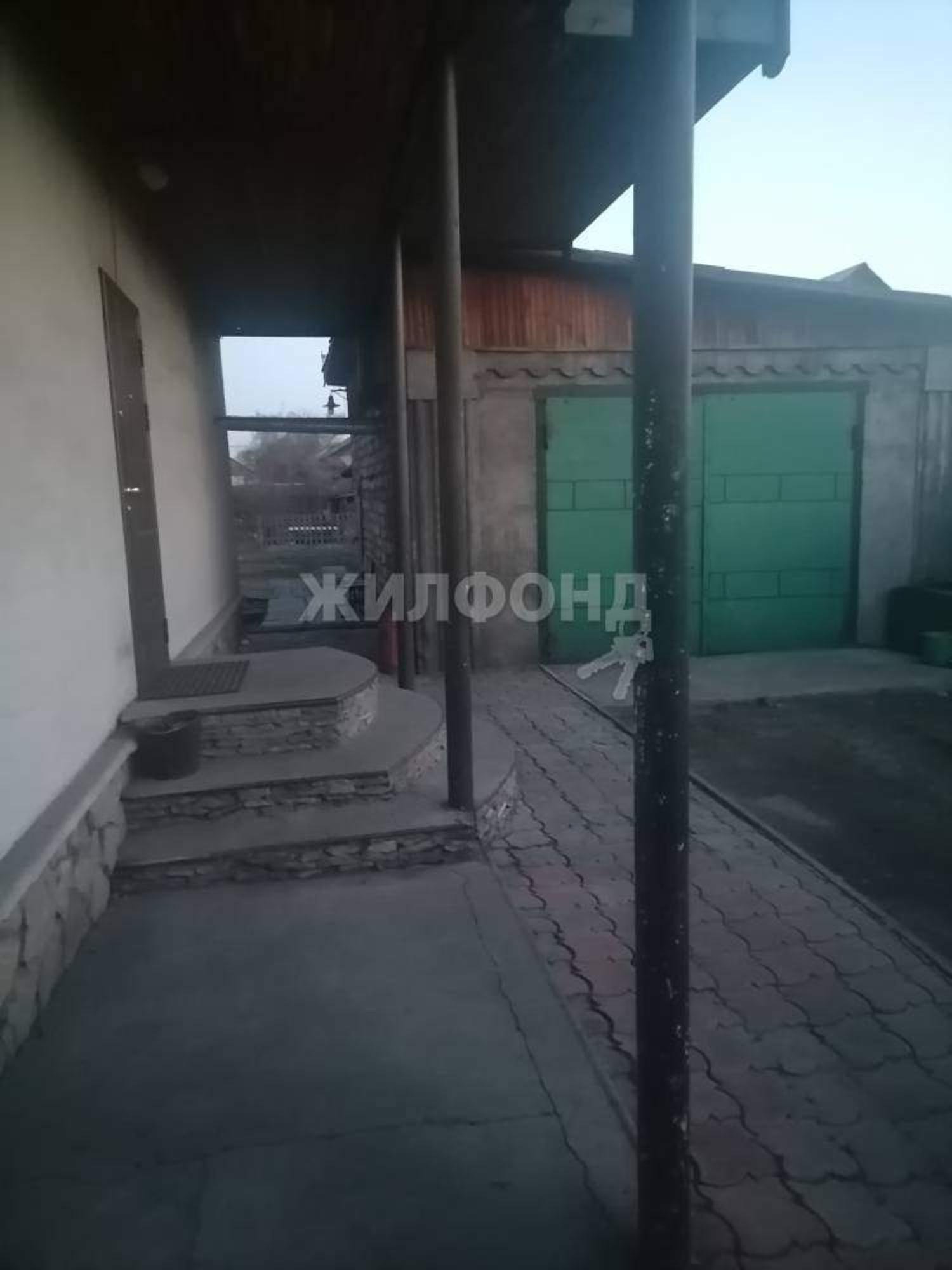 Купить дачу, дом, коттедж за 10 000 000 рублей на Рабочая улица