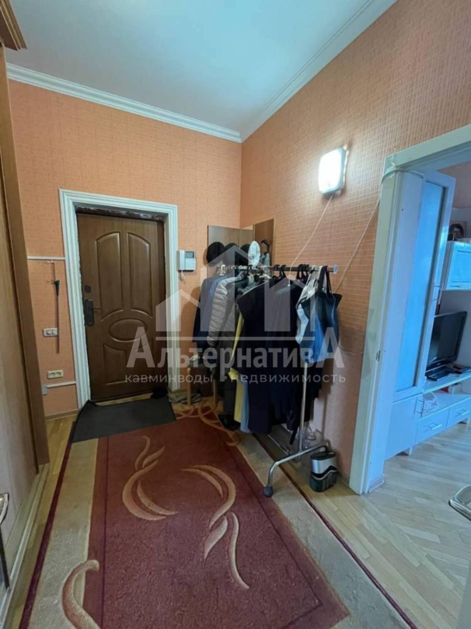 Купить квартиру за 12 500 000 рублей на Ленинградская ул.
