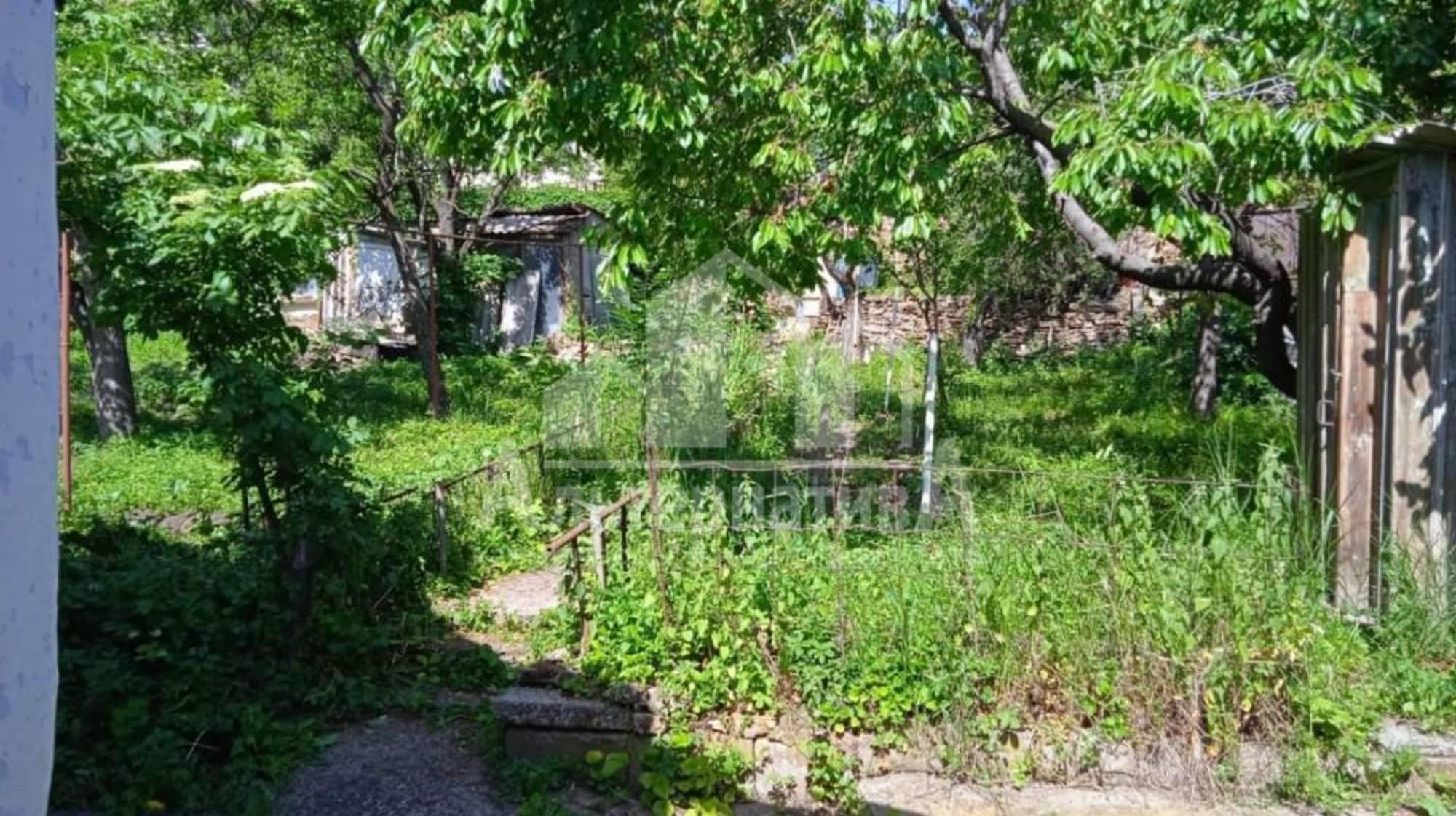 Купить землю, земельный участок за 21 000 000 рублей на Куйбышева ул.