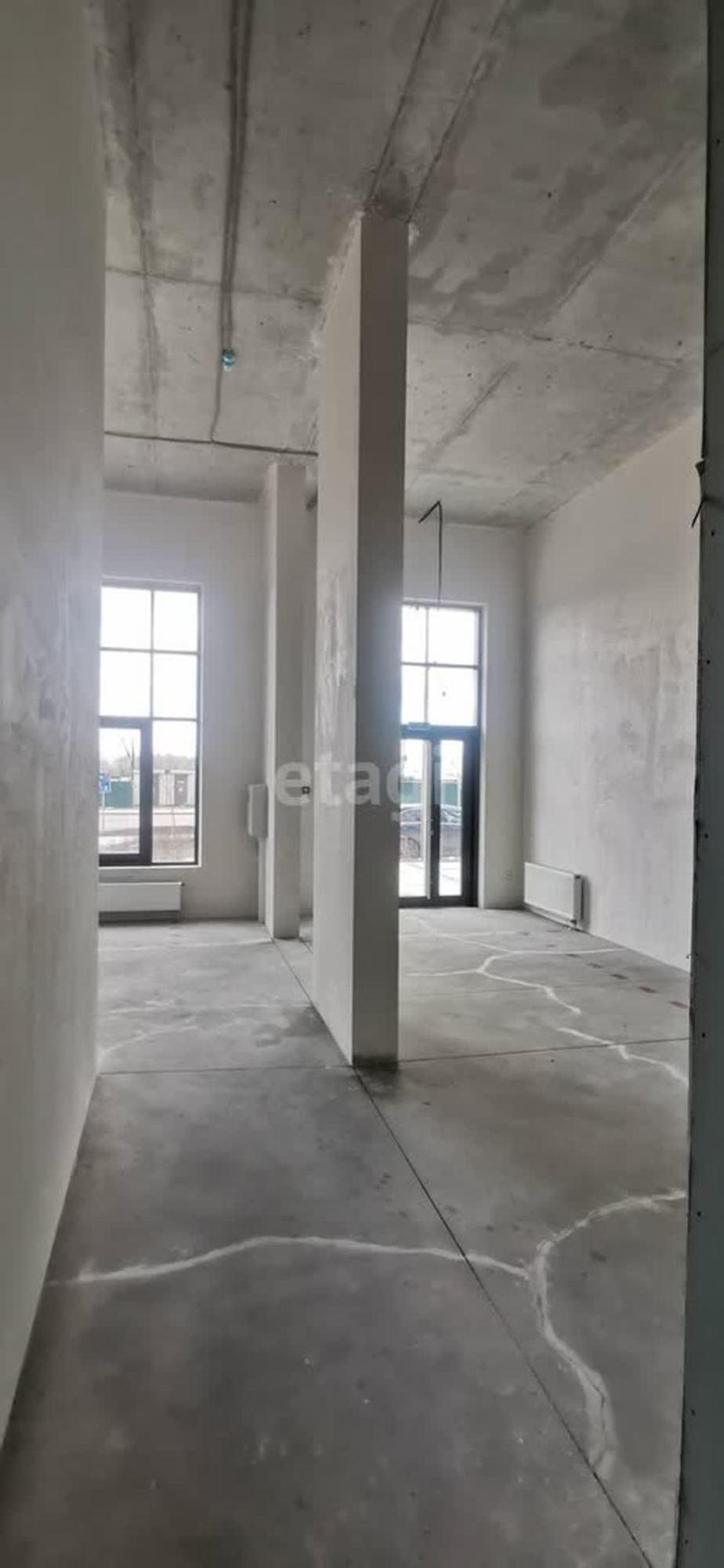 Сдать торговое помещение за 133 000 рублей на Пожарных и спасателей 1