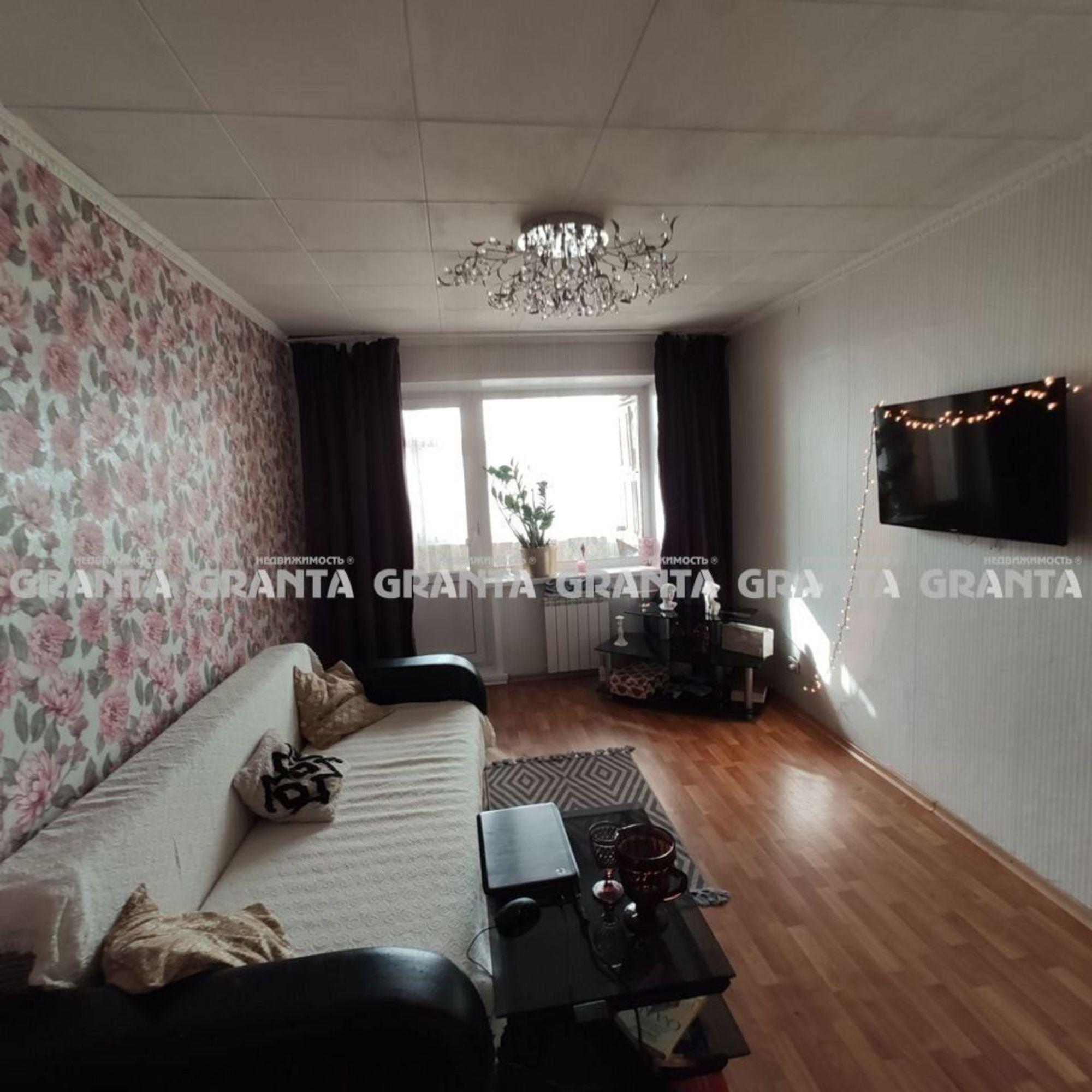 Купить квартиру за 5 650 000 рублей на ул Гусарова, 4