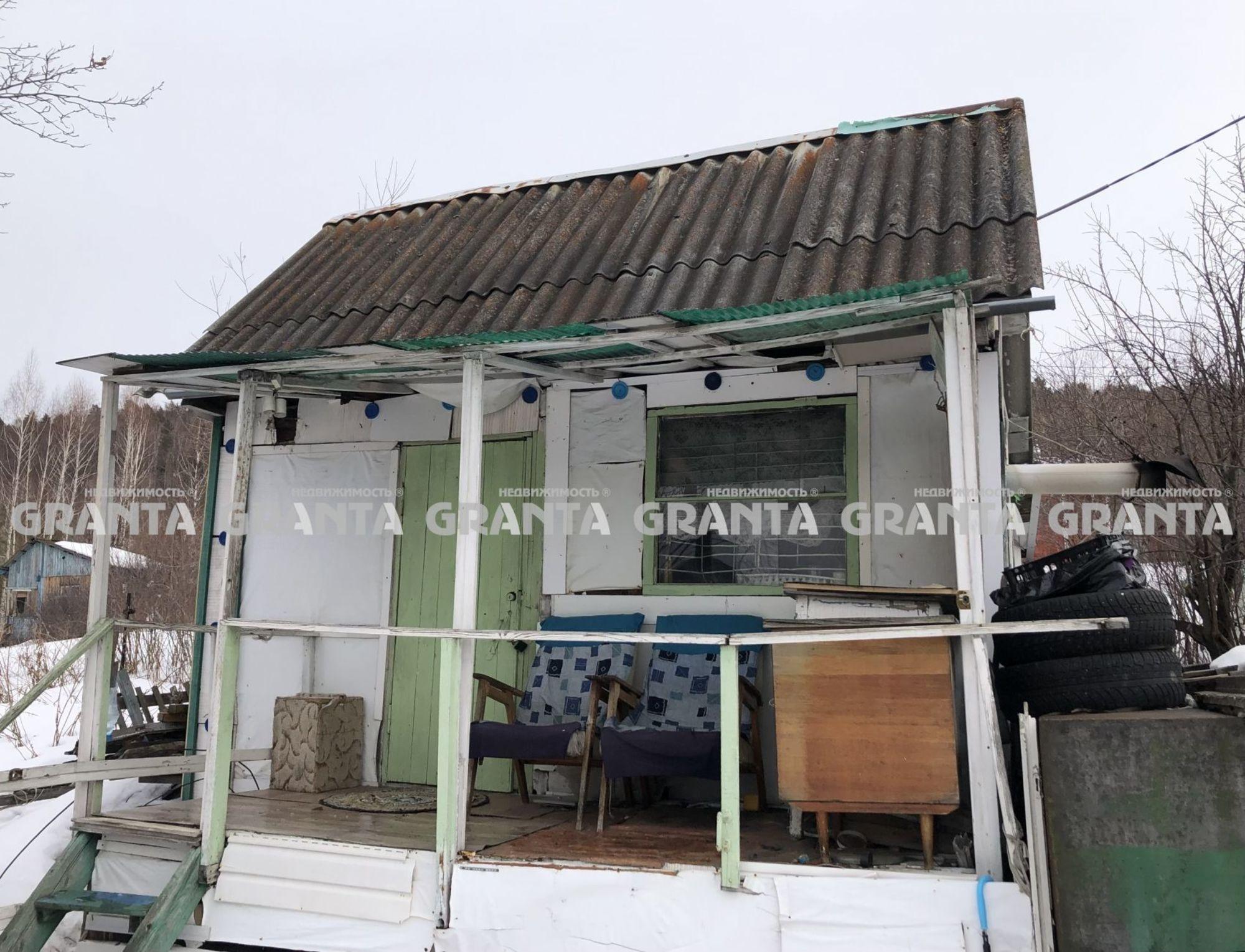 Купить дачу, дом, коттедж за 510 000 рублей на СНТ 