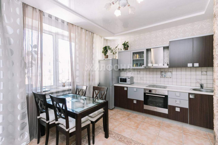 1-комн квартира Богдана Хмельницкого улица, д.33/1
