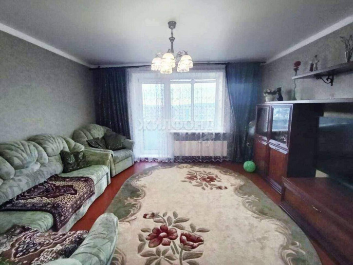 3-комн квартира 4-ый квартал, д.14