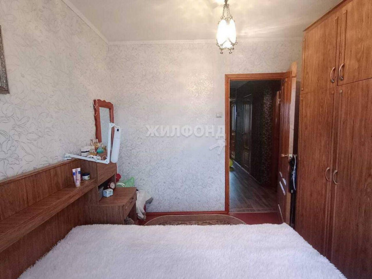 3-комн квартира 4-ый квартал, д.14