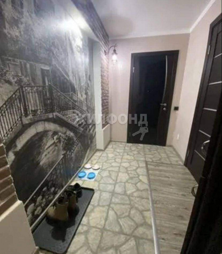 2-комн квартира Дзержинского улица, д.21/1