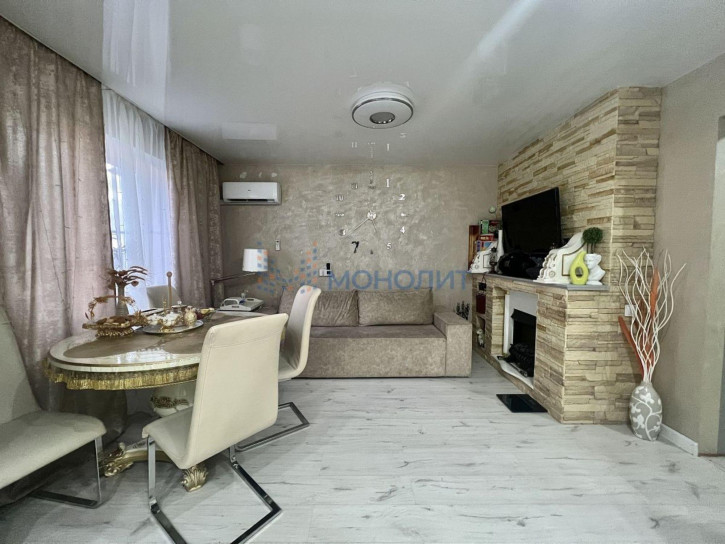 3-комн квартира Верхне-Печерская ул, 5