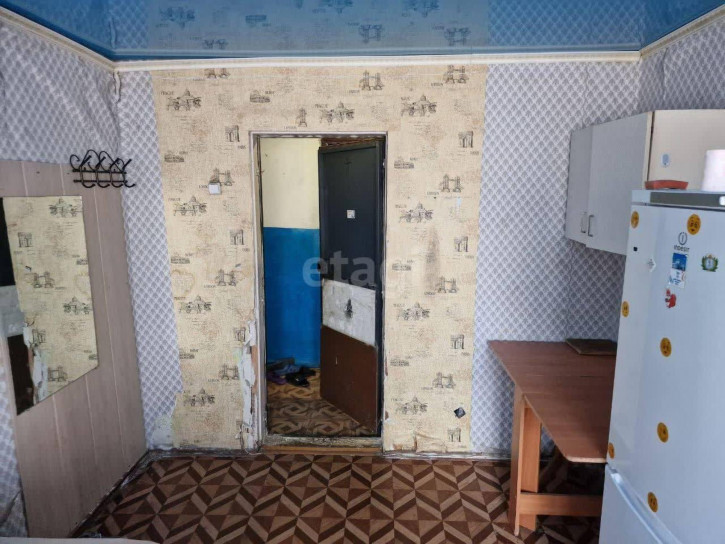 Комната Челюскинцев 3-я, 99