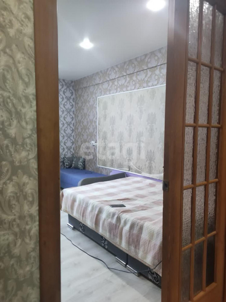 2-комн квартира Минометчиков, 62