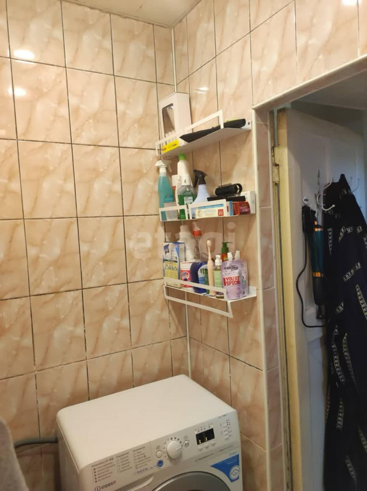 2-комн квартира Минометчиков, 62