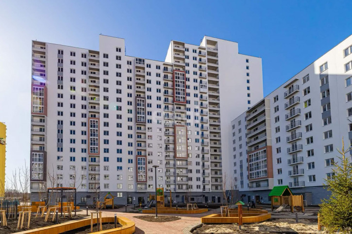 2-комн квартира Петра Ершова, 10