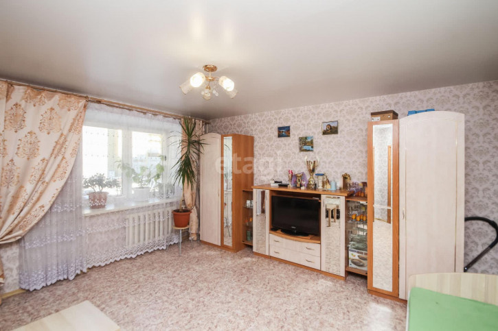 2-комн квартира Избышева, 6
