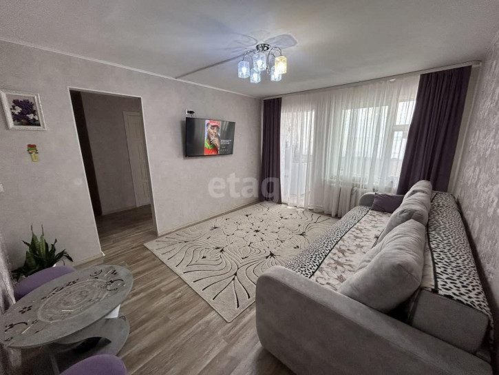 2-комн квартира Колхозная, 22
